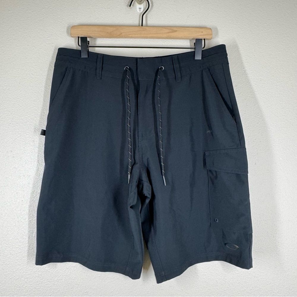 Oakley Mens Black Hybrid Board Shorts Swim Trunks Summer Vacation Size 33